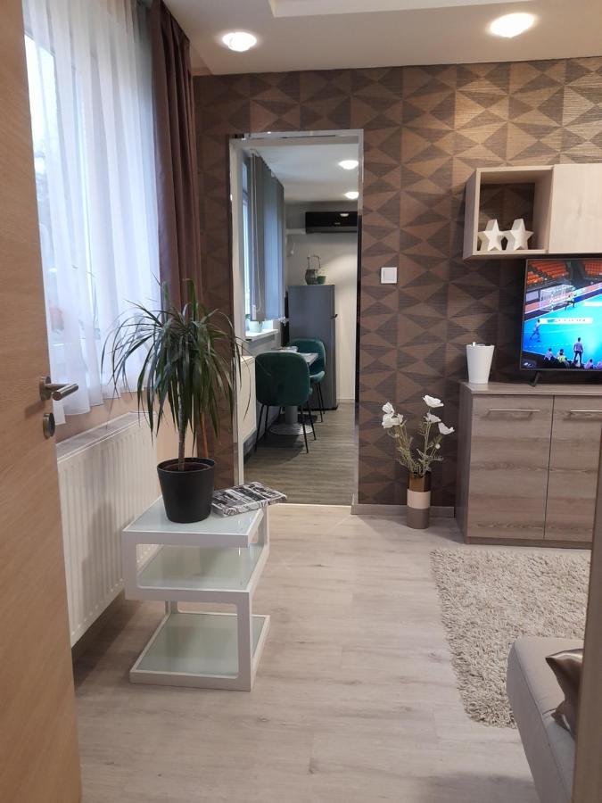 Goetzer Apartmán Komlo
